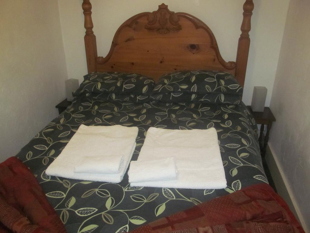 Upton Cross B&B バッド 部屋 写真